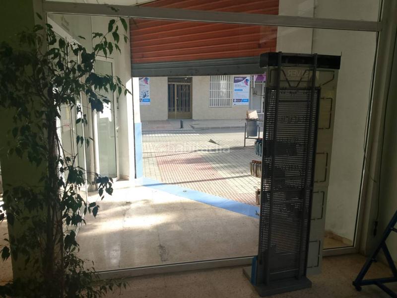 Foto ce1794c5-2389-4491-9b35-9ba516fa5e27. Local commercial dans Plaza Elíptica - República Argentina Gandia