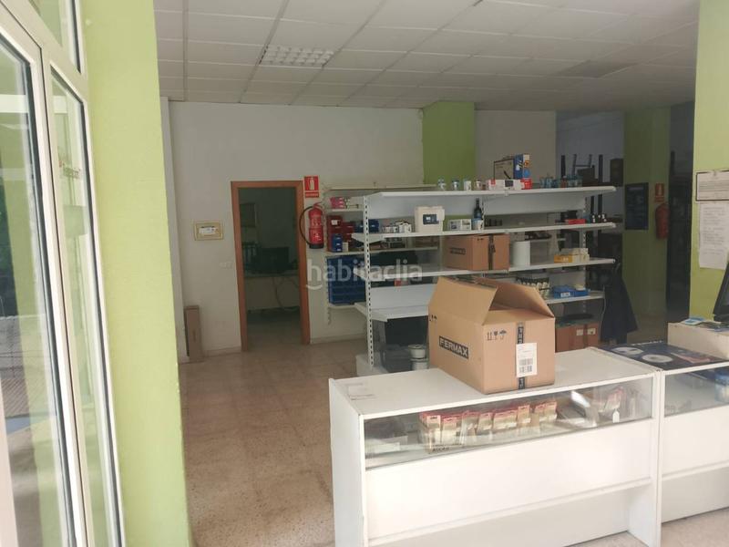 Foto cff42a32-ef8e-4a04-80a7-468817646583. Local commercial dans Plaza Elíptica - República Argentina Gandia
