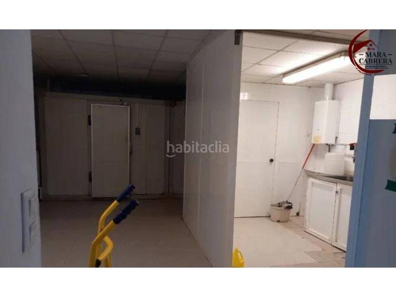 Foto e67251cd-4706-45e1-9a52-458d9d43b0aa. Lloguer local comercial a esclavas 7 a Germaníes - Juzgados Gandia