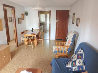 Appartement à Alcoià 44. Apartamento reformado en miramar a solo 400 metros de la playa