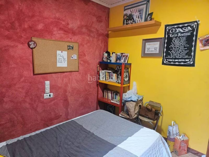 Foto 58e18b51-ba4e-4366-8629-f254a5b44ff2. Piso amplio piso 2 sin ascensor en el centro , amueblado y reformado en Ador