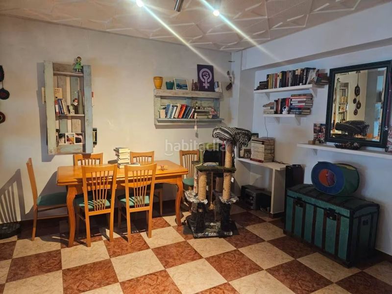 Foto 5bf755c5-7aed-4985-ac6b-ba74f362e0fc. Piso amplio piso 2 sin ascensor en el centro , amueblado y reformado en Ador