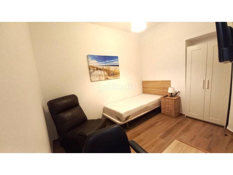 Foto f4fb4881-4630-4f8d-9394-cfd59ae53e9f. Pis a pueblo de Cullera Cullera
