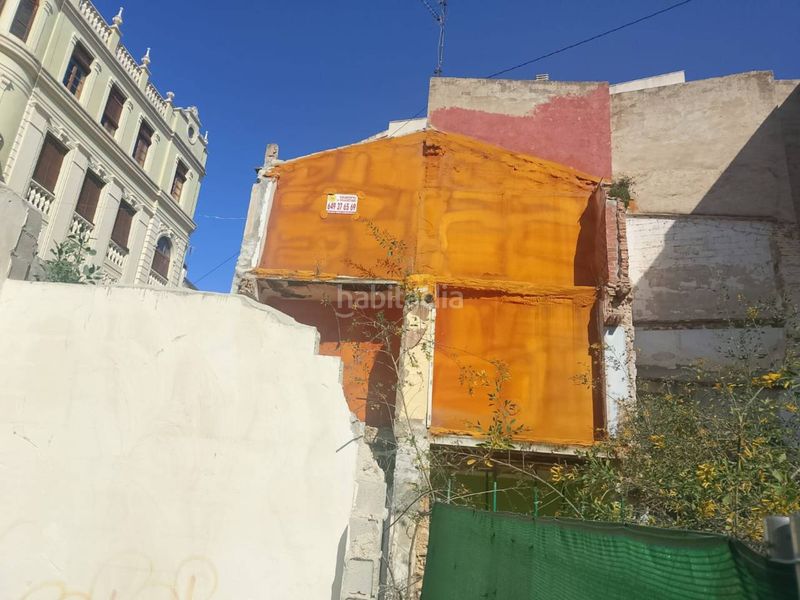 Foto 406763a9-9444-4b4c-afb2-0c931258a8c5. Solar industrial a Oliva pueblo Oliva