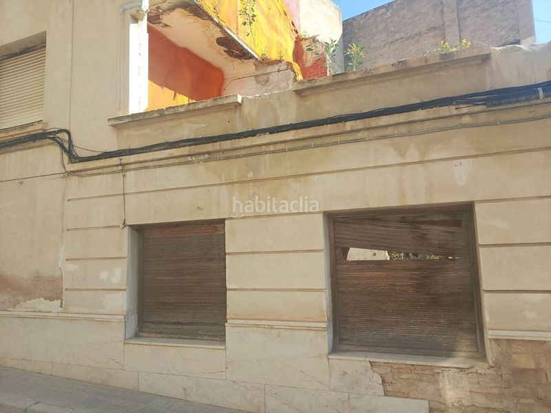 Foto bd2d0796-c422-41c7-85f7-2d044ea00e89. Solar industrial a Oliva pueblo Oliva