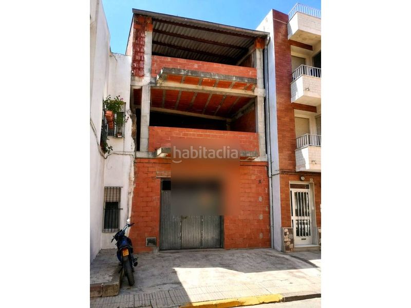Foto 1c1c6b95-a3fa-480f-b842-13f0d1852310. Casa adossada amb aparcament a Simat de la Valldigna