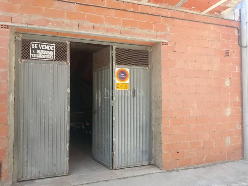 Foto a51bbf5a-8e01-484c-b8fc-4fd648e68413. Casa adossada amb aparcament a Simat de la Valldigna