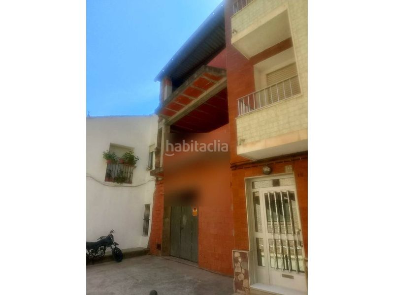 Foto cd939ce9-1904-41e7-b47d-d9a163e000f3. Casa adossada amb aparcament a Simat de la Valldigna