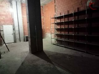 Locale commerciale in Calle Gabriel Miro 35