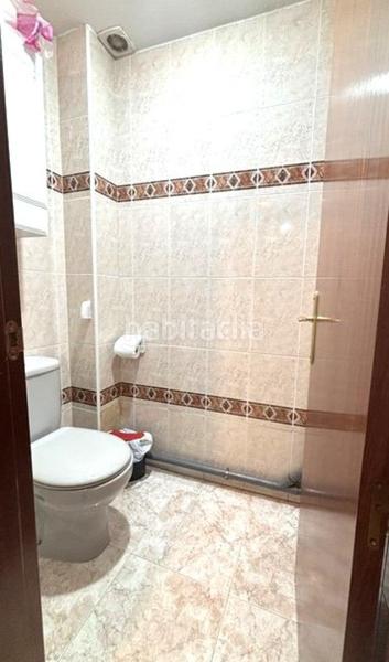 Foto 1dde1883-5663-4357-971d-0c883ae8aed4. Local comercial  en venta en Centro Fuenlabrada