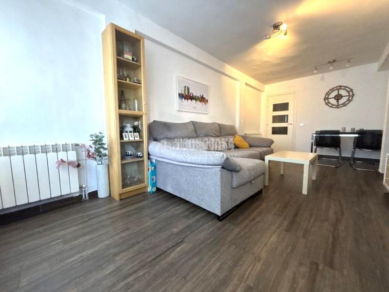 Foto f20a9c9b-fbed-466a-b679-5a2031a06d79. Piso  en venta en Centro Fuenlabrada