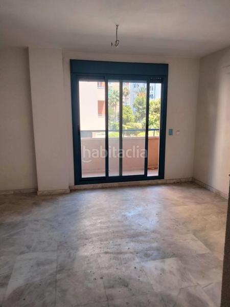 Foto f804c7a1-aa76-4322-be77-1b6c54361a05. Location local commercial 100m<sup>2</sup> dans calle orfila 12 dans Málaga