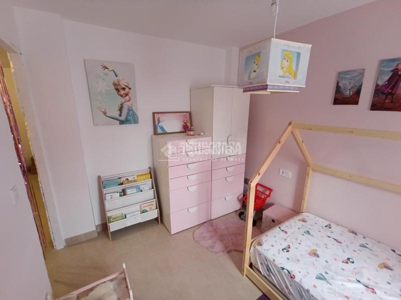 Foto 15ead304-d529-4def-b034-bc251c9affc3. Casa  en venta en Barrio del Nervión Sevilla