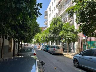 Pis  C/ beatriz de suabia. Piso en venta en sevilla