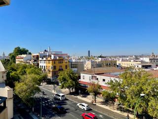 Pis  C. maría auxiliadora. Piso en venta en sevilla