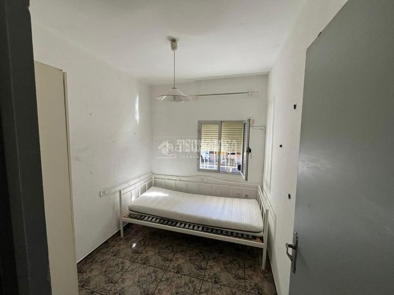 Foto b0a29c1d-fd77-4922-a6c0-5db4b44d55cf. Piso  en venta en Barrio del Nervión Sevilla