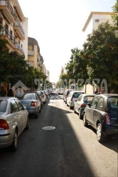 Foto e6c2f1f4-24b1-4b09-ad38-537fcea2e098. Piso  en venta en Barrio del Nervión Sevilla