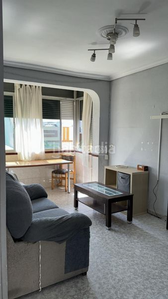 Foto 16f32795-2225-424c-ba2e-c4637bb3331a. Piso  en venta en Barrio del Nervión Sevilla
