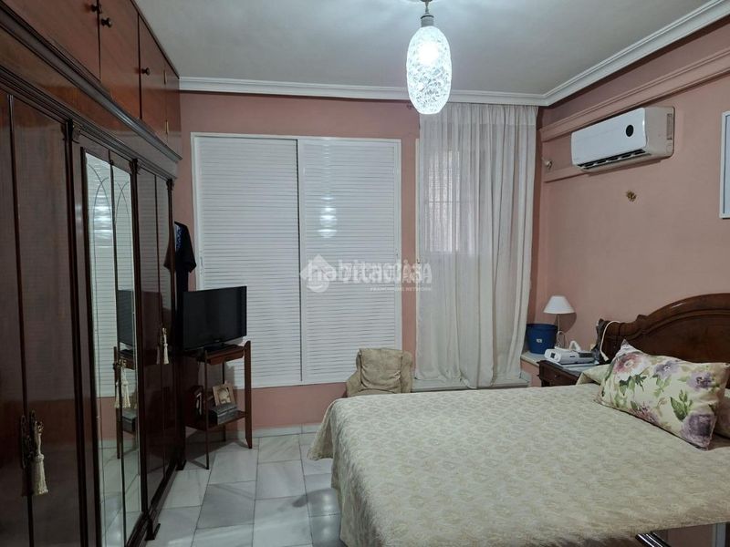 Foto 3d0dba0e-cbff-4099-a7b9-0c7fe0b245ca. Casa  en venta en Barrio del Nervión Sevilla