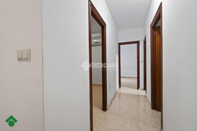 Foto ca0a5078-1ea0-4c1b-985d-a3e0ad7e4a5c. Pis a Ciudad Jardín - Zoco Córdoba