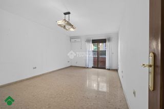 Pis a Ciudad Jardín - Zoco. Piso en venta en cordoba
