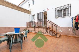 Doppelhaus in Posadas. Casa en venta en posadas