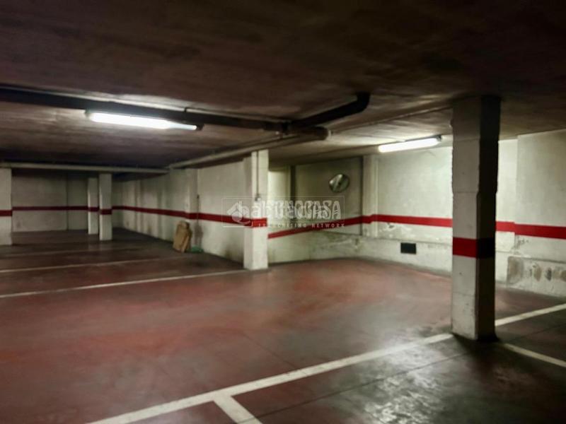 Foto 0a1a7b62-753e-4e32-9d08-339d5280aab7. Parking coche boxplaza de garaje en venta en cordoba en Córdoba