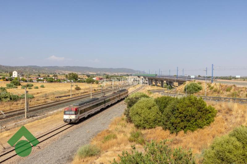 Foto b5d9d46d-9116-4570-bbd6-1c29dfd4e525. Terreno residencial terrenos en venta en almodovar del rio en Almodóvar del Río
