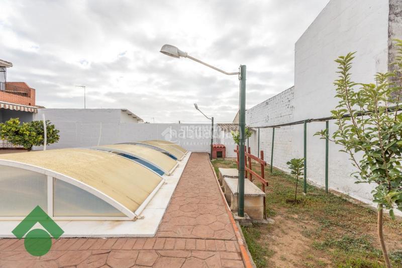 Foto 67be0f46-ce5c-4e64-b13e-27e291f7958d. House with parking in El Higuerón Córdoba