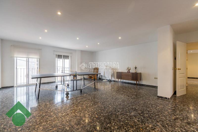 Foto 70022f2d-8eae-425d-b5e0-e92bb9313b92. House with parking in El Higuerón Córdoba