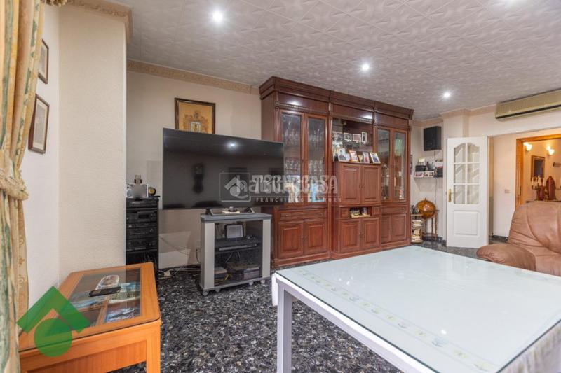 Foto 927231b9-e99c-4241-a120-eab15e8d1d93. House with parking in El Higuerón Córdoba