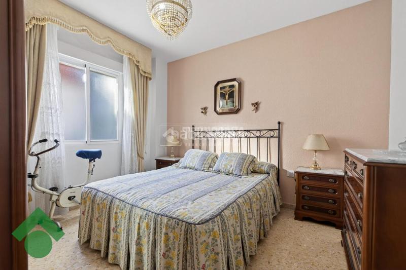 Foto 91bd89fe-4a5b-439d-bb6c-d92c72f0073e. Pis amb aparcament a Ciudad Jardín - Zoco Córdoba