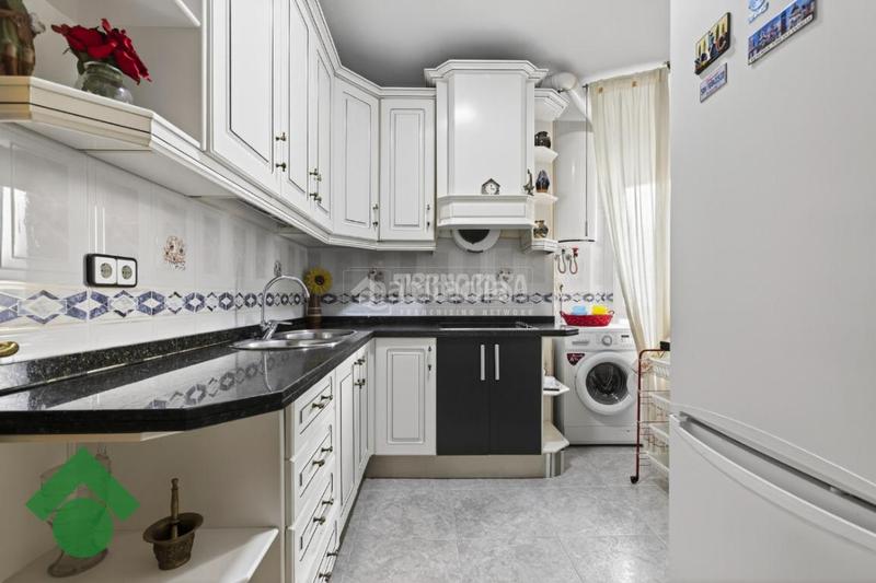 Foto dc811d83-49f6-42d5-a05c-e5eba7509a0e. Pis amb aparcament a Ciudad Jardín - Zoco Córdoba