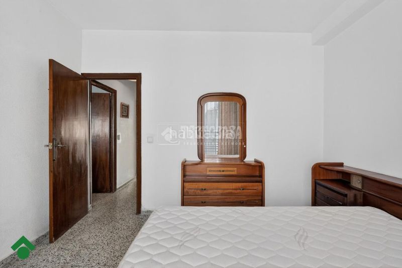 Foto 0a813ad3-25ce-4b3e-8ef9-bd1d87f56532. Pis a Ciudad Jardín - Zoco Córdoba