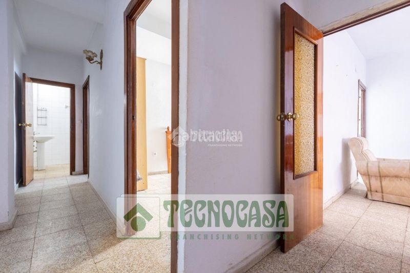 Foto a71ed628-51fe-4070-8d99-32f39969d55b. Pis a Ciudad Jardín - Zoco Córdoba