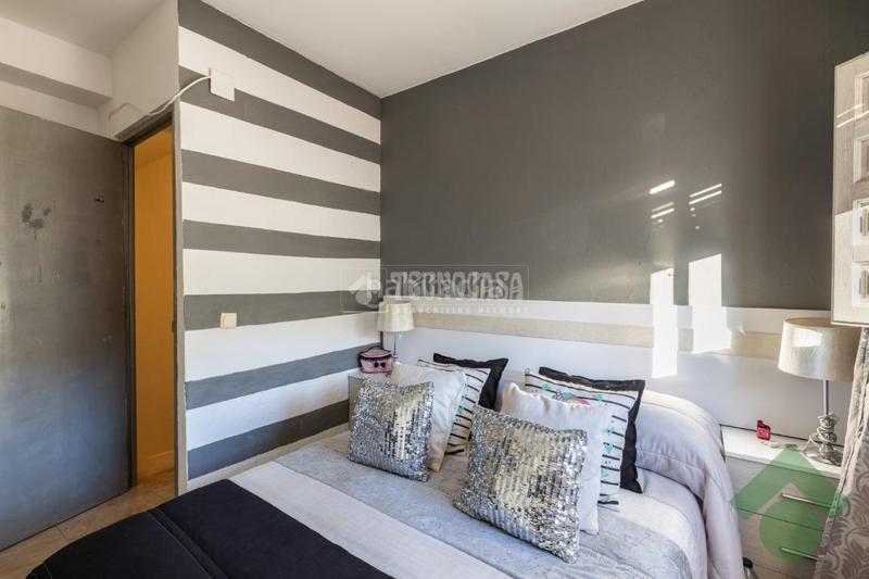 Foto 1a9185ba-80da-4908-948e-a9a3d0bd045a. Casa bifamiliare in Loja