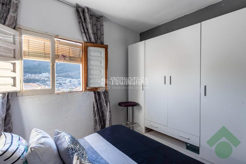 Foto 2a1363c2-8ab9-49c6-86f0-cbb84184dab7. Casa bifamiliare in Loja