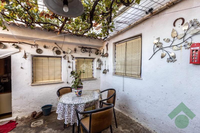 Foto 2af8a5dc-e711-47e3-8827-c2eaffa28293. Casa bifamiliare in Loja