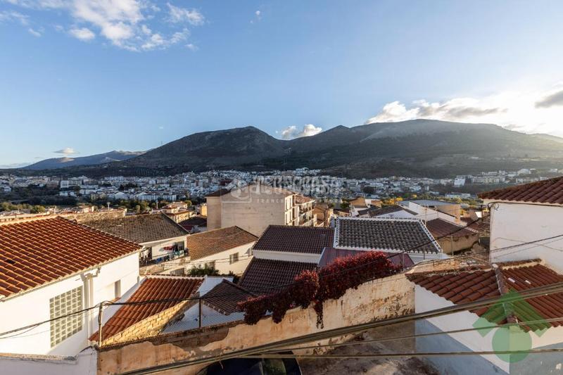 Foto b2f0fd90-bc44-4ba2-b246-ac86c844c1d4. Casa bifamiliare in Loja