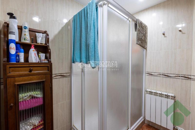 Foto 4866219b-9b88-4ac2-8b41-fa5f631282f6. Appartement avec parking dans Loja