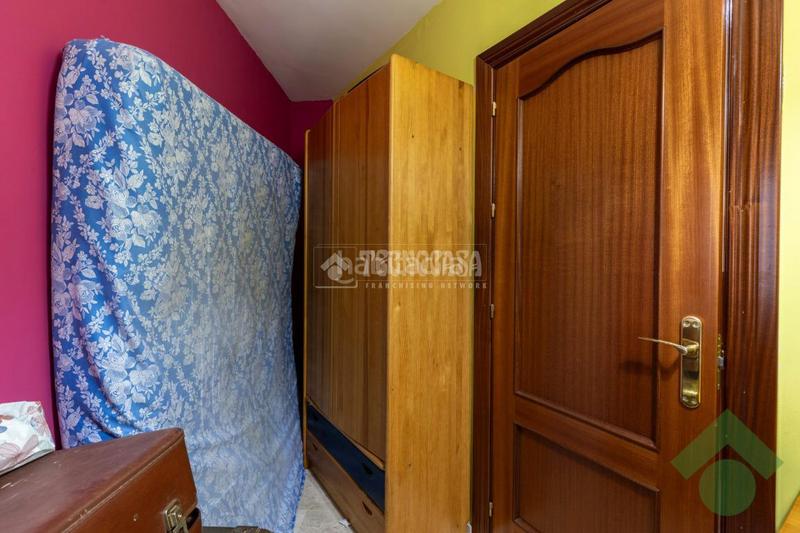 Foto 9f1b75d2-2615-4b5b-902f-6b313a27d230. Appartement avec parking dans Loja