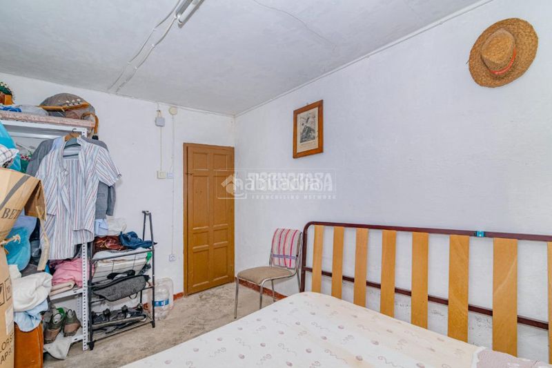 Foto b2767622-81e3-4d34-bf9b-abd7b904609c. Masia a Loja