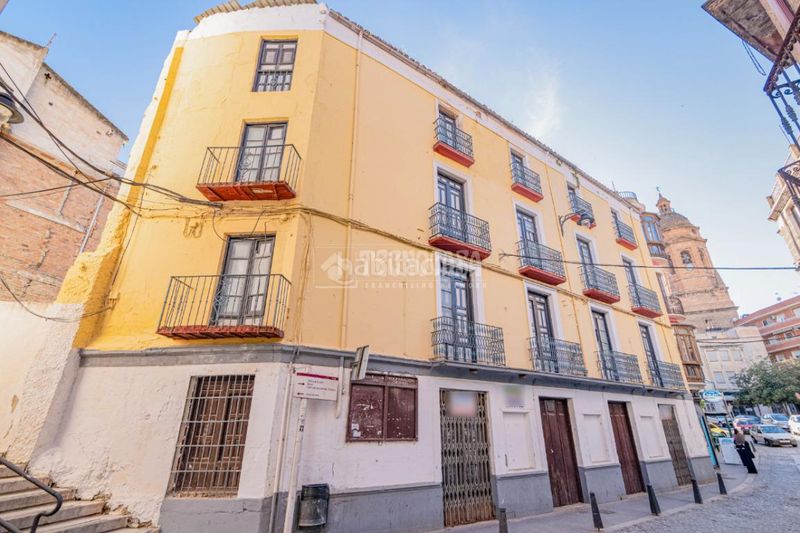 Foto 313ade4a-d49b-48c8-9638-0d2ffb9c90d2. Piso  en venta en Loja