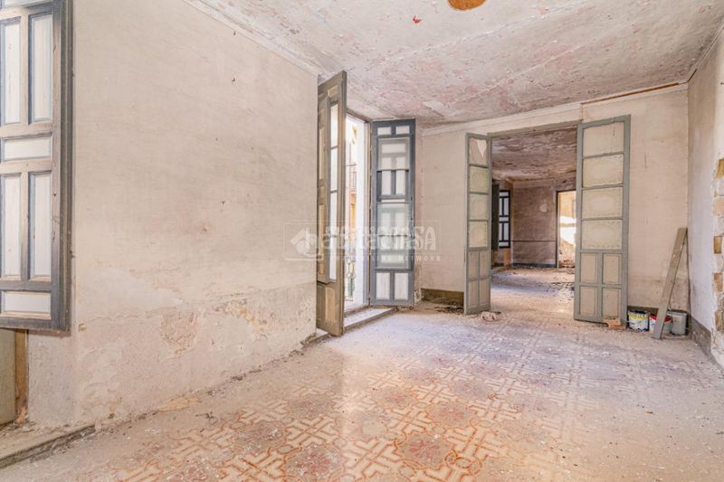 Foto 48c1ecef-b801-45c1-a999-9873f8b6760c. Piso  en venta en Loja