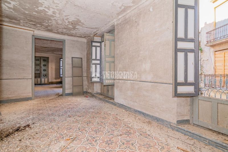 Foto c33096eb-8ce4-4009-a07f-fd30603489ce. Piso  en venta en Loja