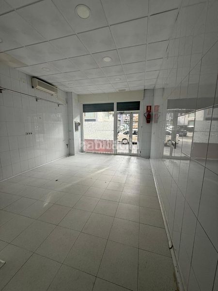 Foto 7d571947-9b9c-464a-8e0e-682ce60b02e6. Local comercial a Loja
