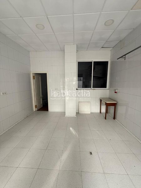 Foto f4083b8f-4f3b-495a-9f81-3ff8b9a467e6. Local comercial a Loja