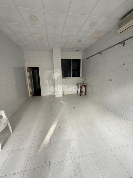 Foto f4837556-e66d-4cf1-b1fd-9cfb5fd833f5. Local comercial a Loja