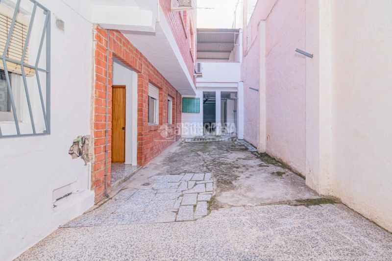 Foto 624dff78-d3f0-4083-847a-4cc29321bd72. Pis a Loja