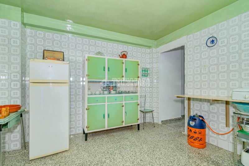 Foto 98c799bd-e886-4e46-8b14-d2f83b8001c0. Pis a Loja